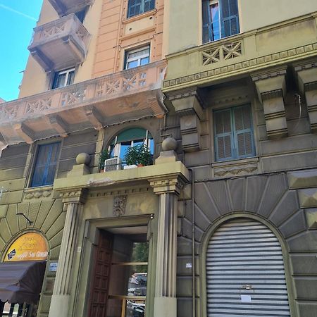La Casa Di Pepe - Appartamento Centrale Luminoso Cenova Dış mekan fotoğraf